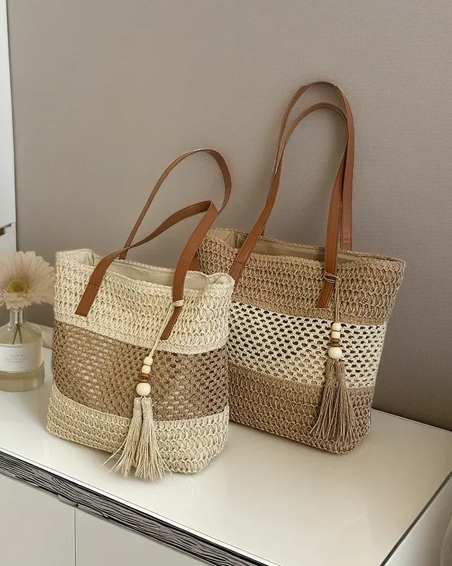 Delicate Zippered Hollow Straw Woven Tote Bag with Tassel Pendant Boho Style