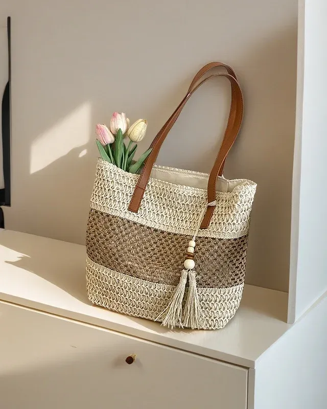 Delicate Zippered Hollow Straw Woven Tote Bag with Tassel Pendant Boho Style