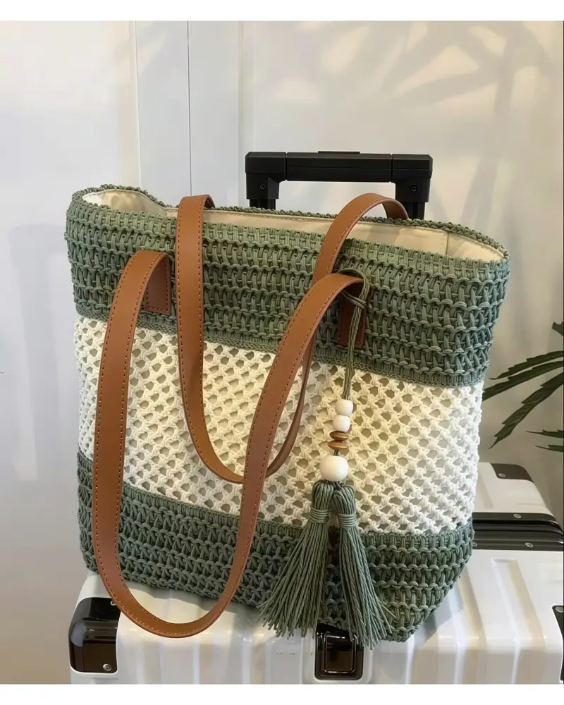 Delicate Zippered Hollow Straw Woven Tote Bag with Tassel Pendant Boho Style