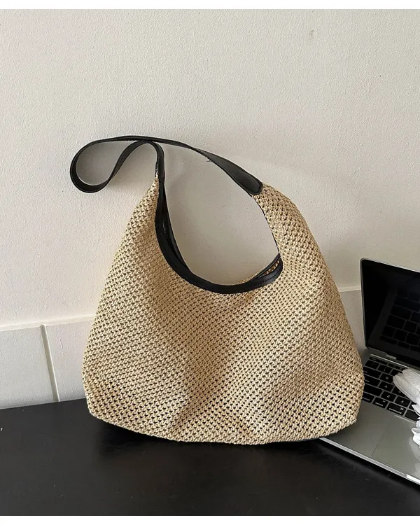 Large-Capacity Wide Strap Crochet Straw Shoulder Bag with Magnetic Closure Beach Tote