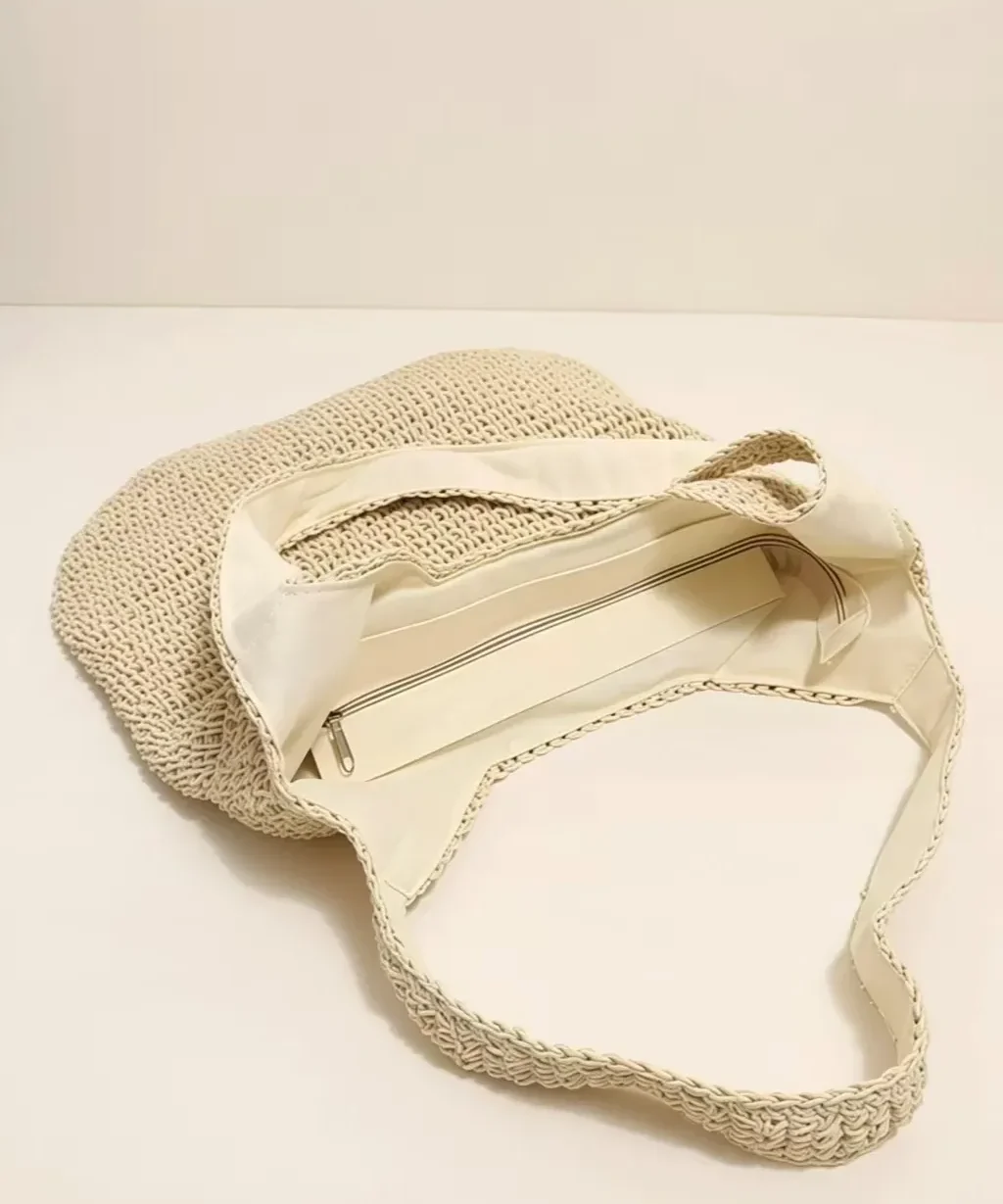 Minimalist Large-Capacity Beach Boho Straw Tote Bag with Zipper for Vacation Everyday Use
